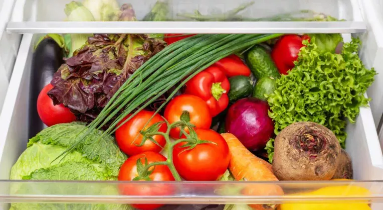 Groenten en fruit die je volgens deskundigen niet in de koelkast moet bewaren