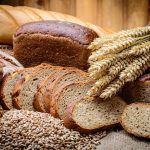 Geen plastic of stof: de eenvoudigste truc van een bakker om brood langer dan twee dagen vers te houden